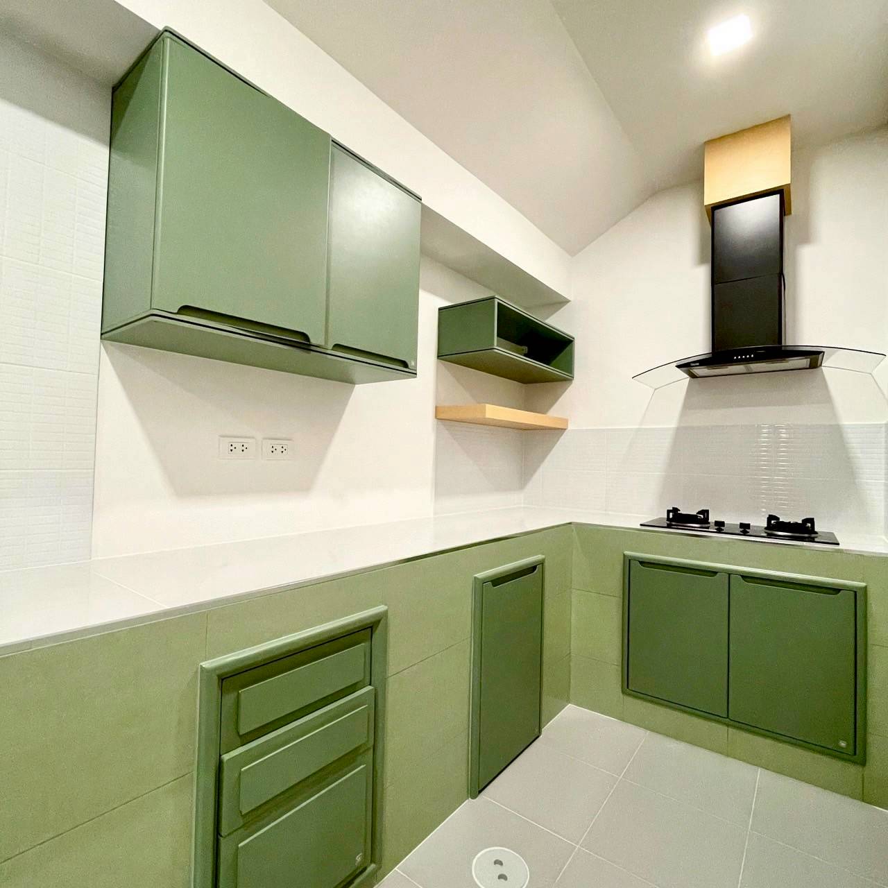 หมู่บ้านเคที นาบอน WR-03692 8