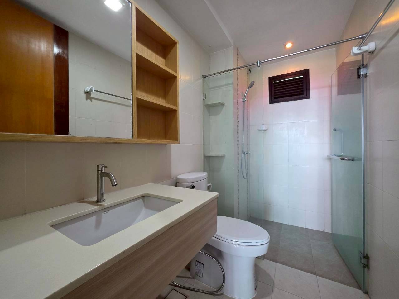 The Future Condo WR-03712 11