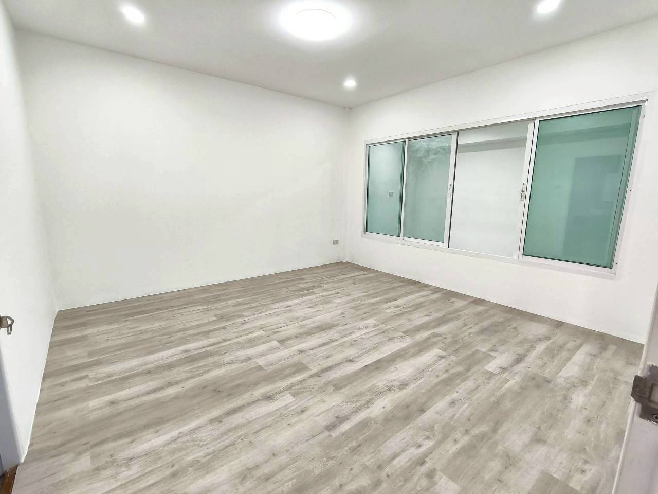 หมู่บ้านพร้อมพันธ์ ป่าคลอก WR-03726 5
