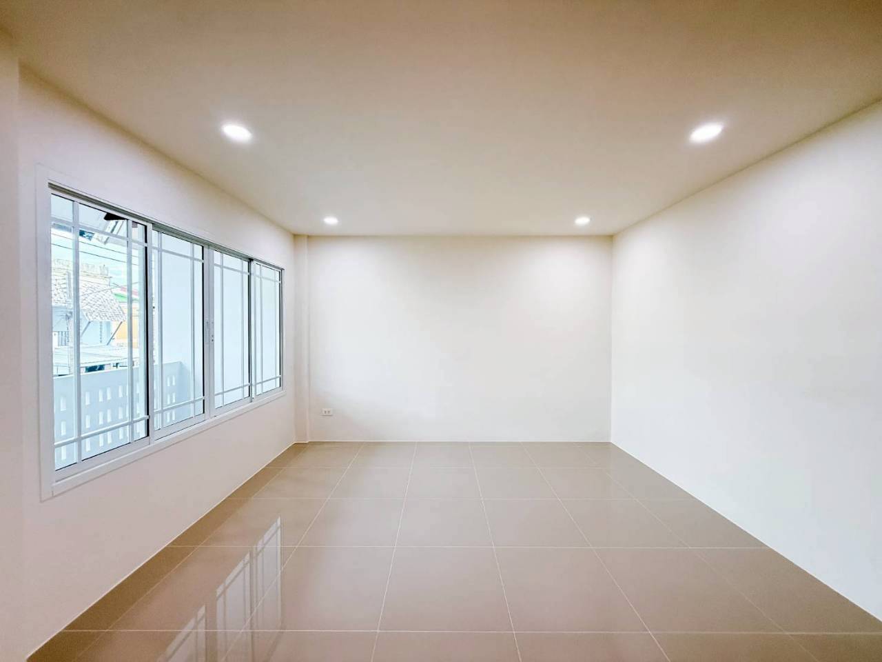 หมู่บ้านพร้อมพันธ์ ลักกงษี WR-03644 5