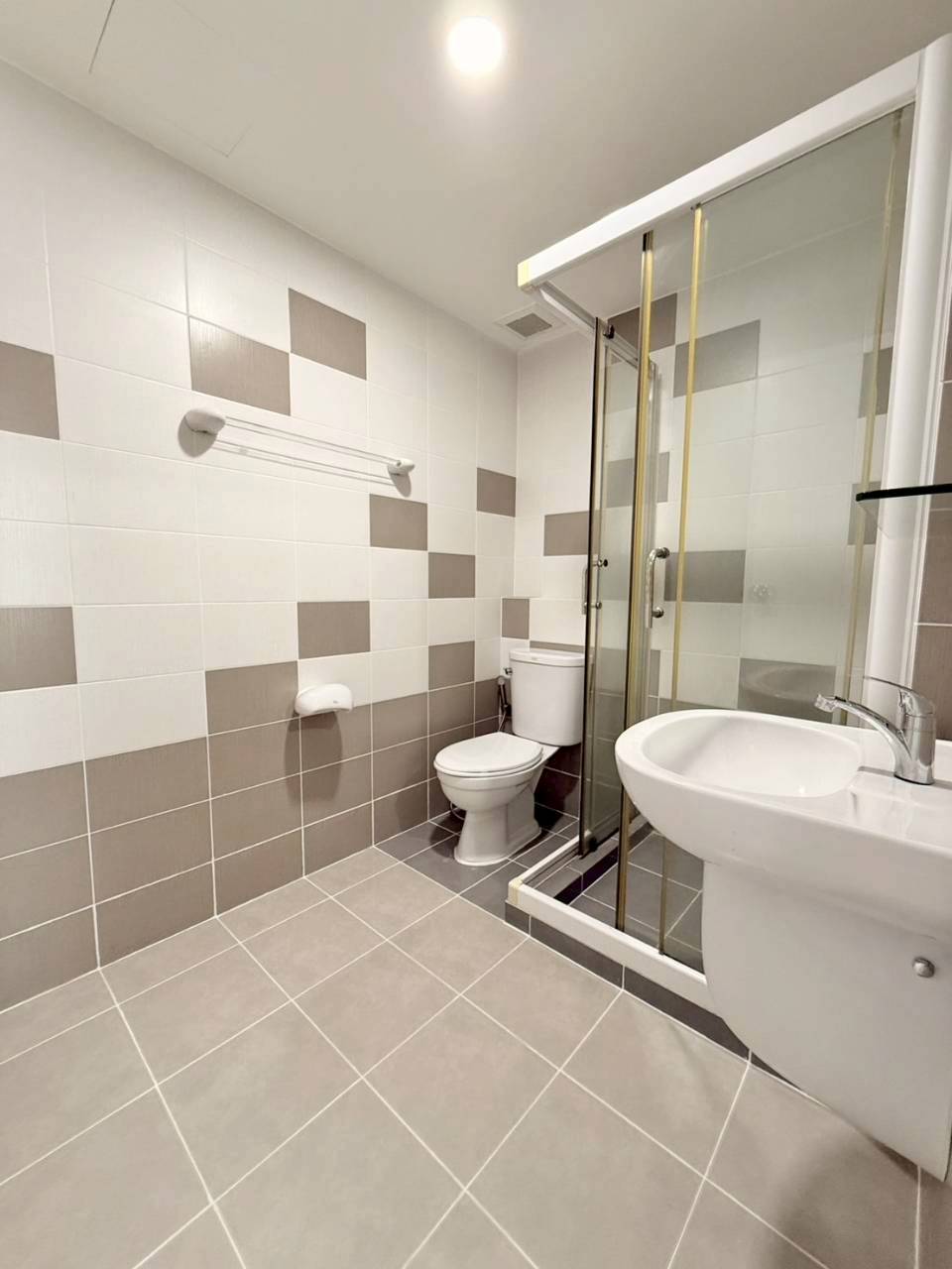 Zcape 3 Condominium WR-03731 11