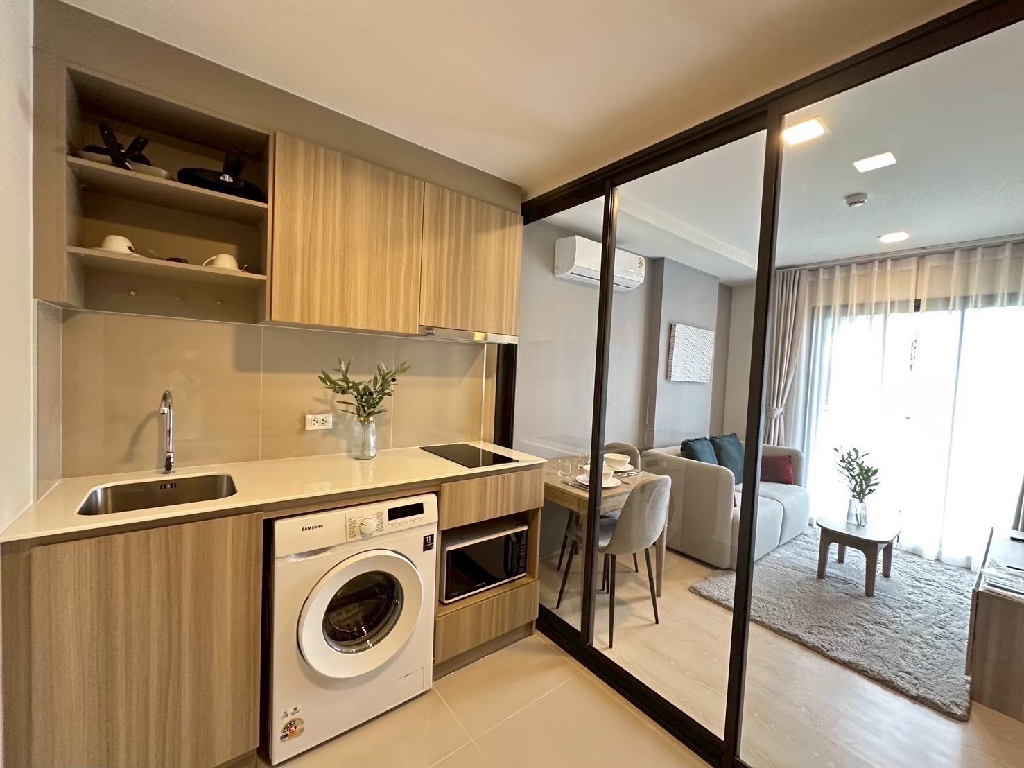 The Base Rise Condominium WR-03735 5