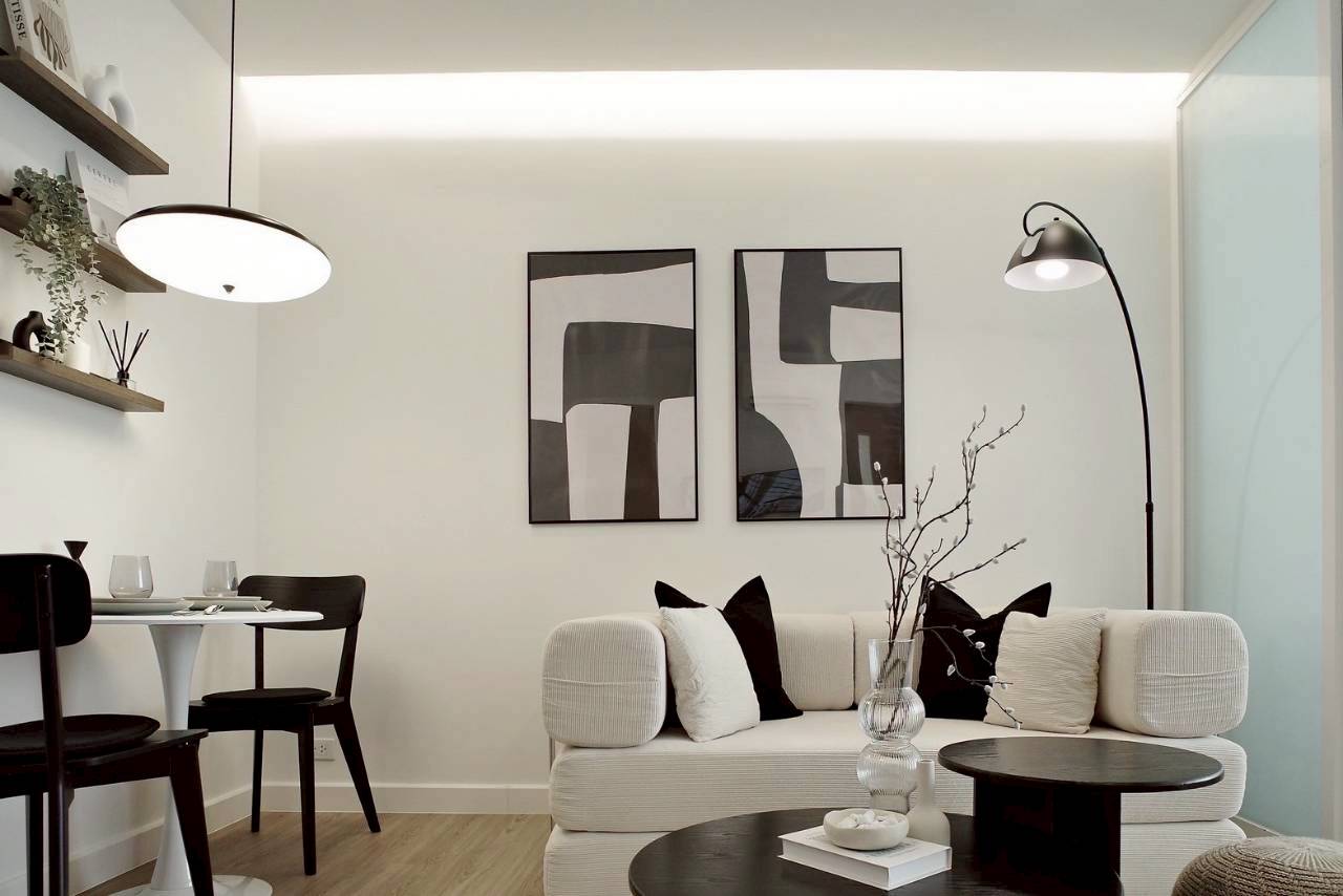 The Light Condo WR-03739 2