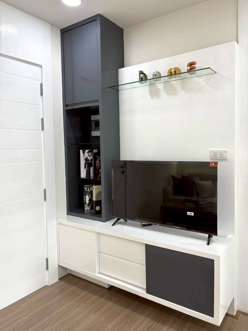 The Scene Condo WR-03744 2