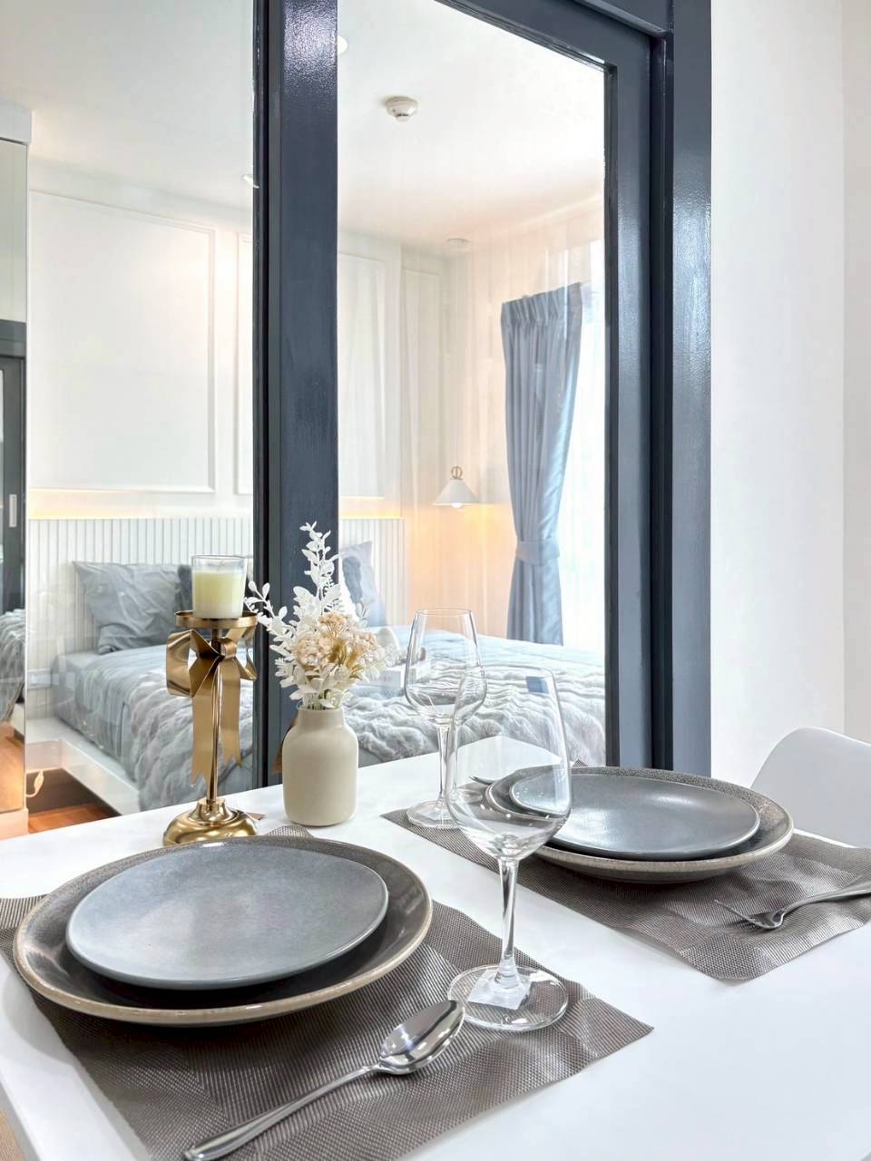 The Scene Condo WR-03744 5
