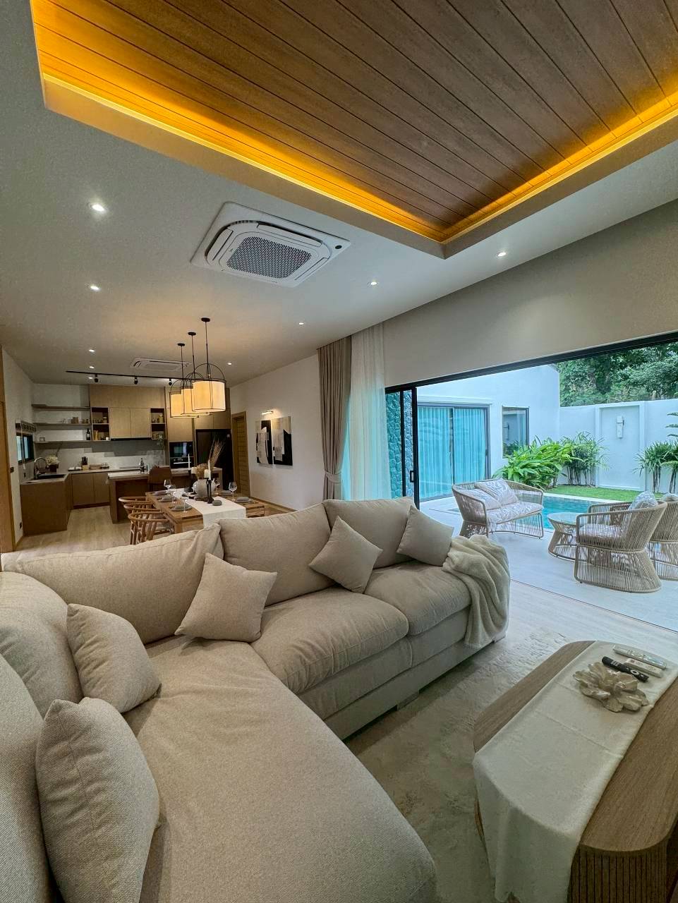 Shambhala Sol Villa Chalong WR-03750 8