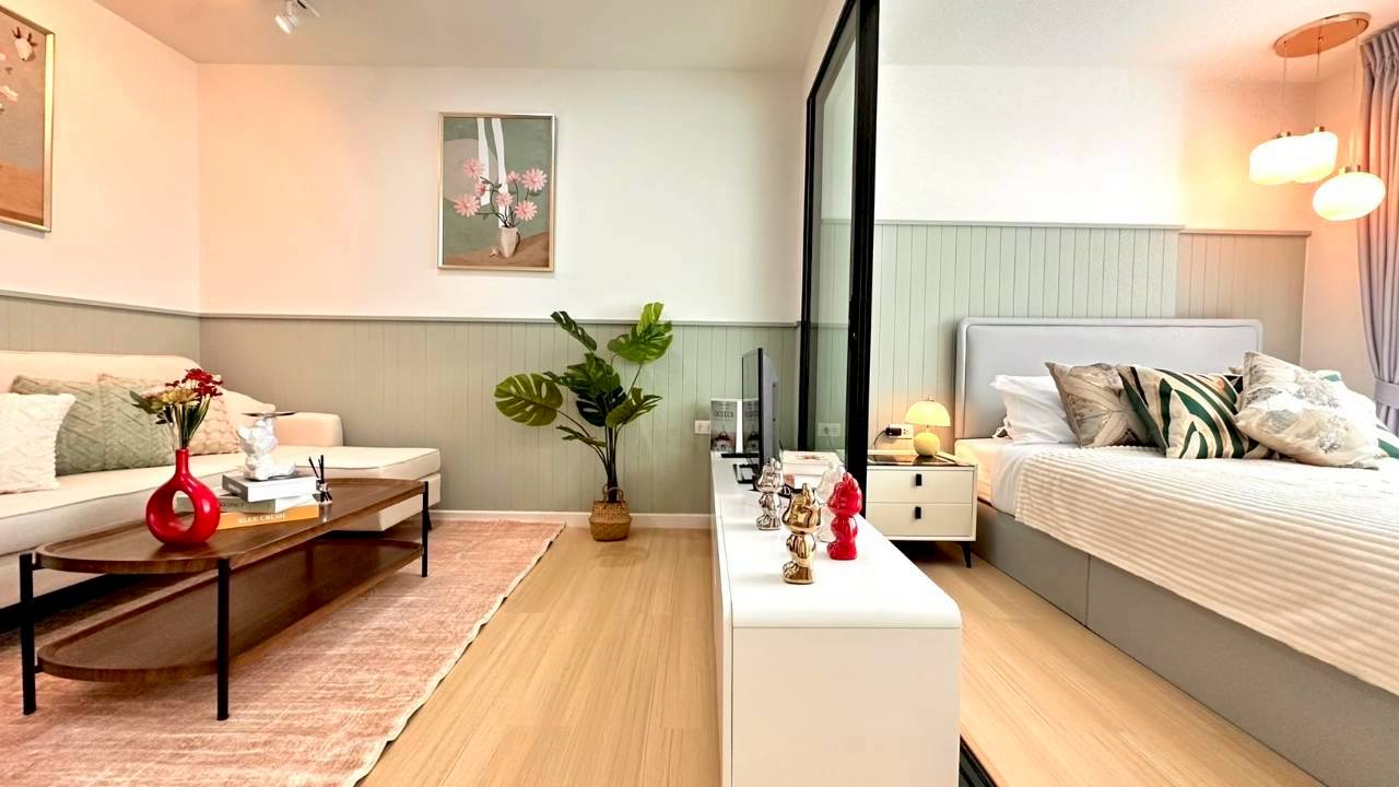 Centrio Condominium WR-03751 3