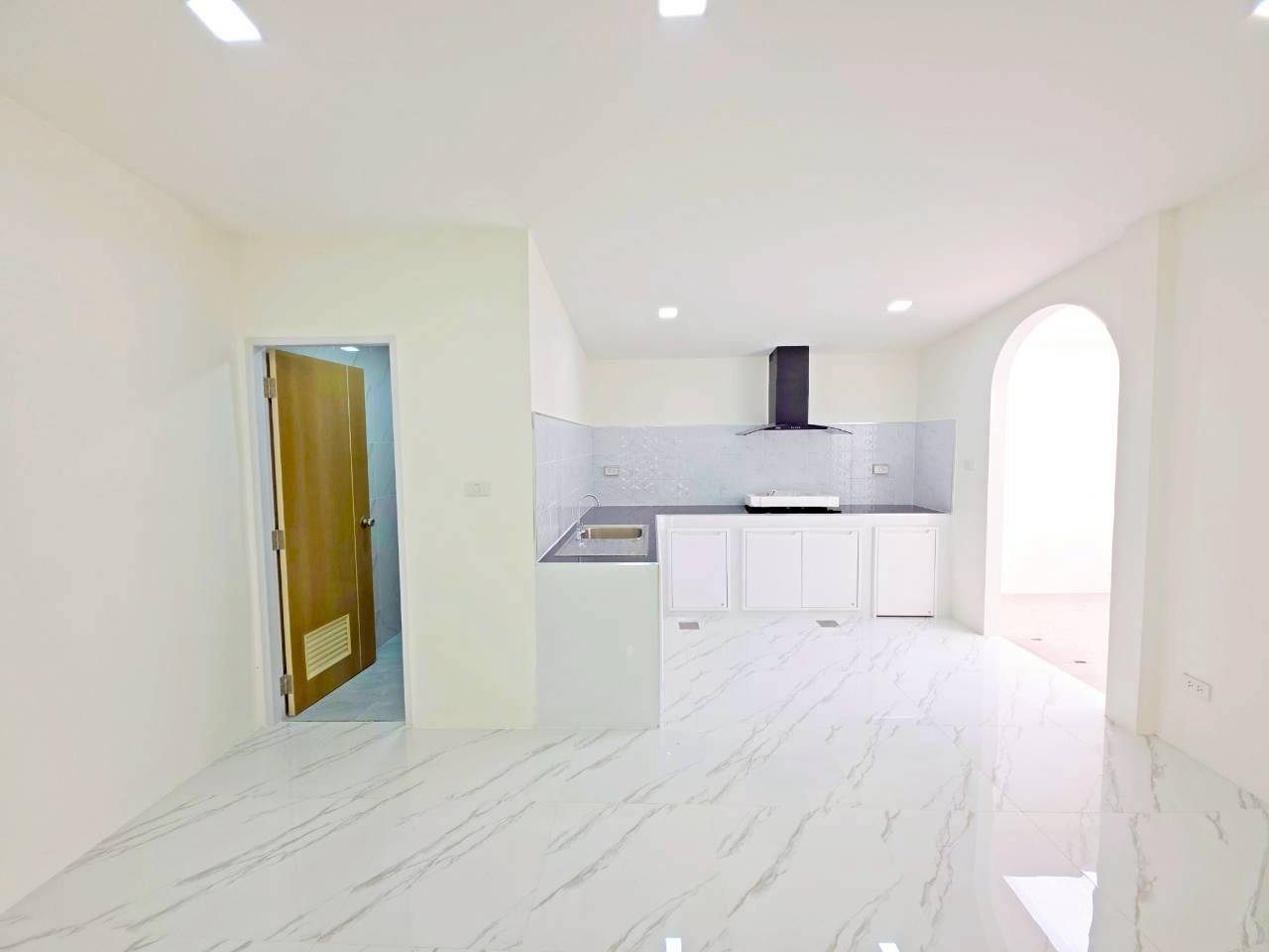 หมู่บ้านเจ้าฟ้า สวนหลวง WR-03755 6