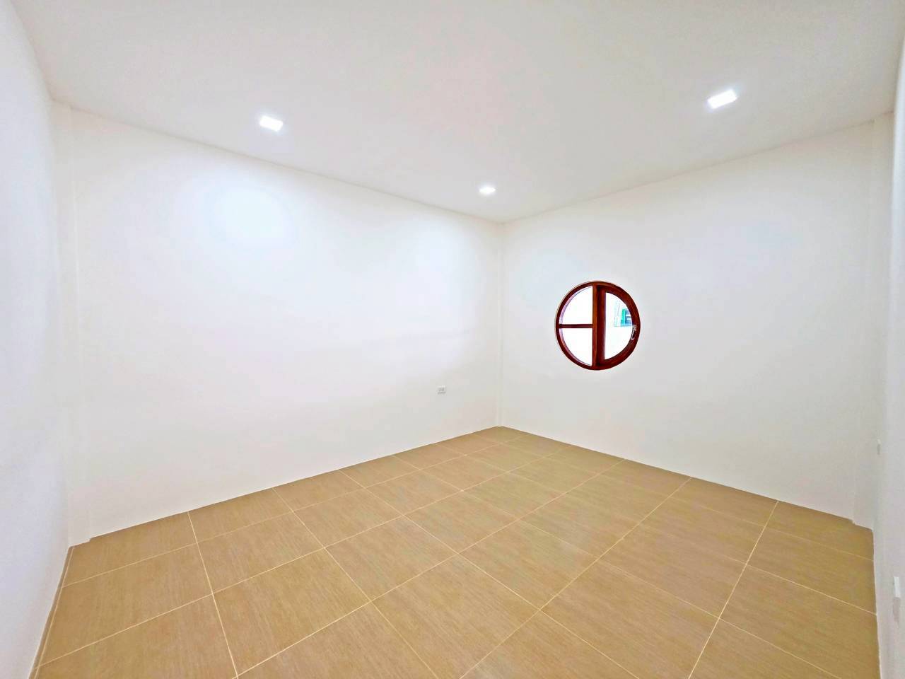 หมู่บ้านเจ้าฟ้า สวนหลวง WR-03755 7