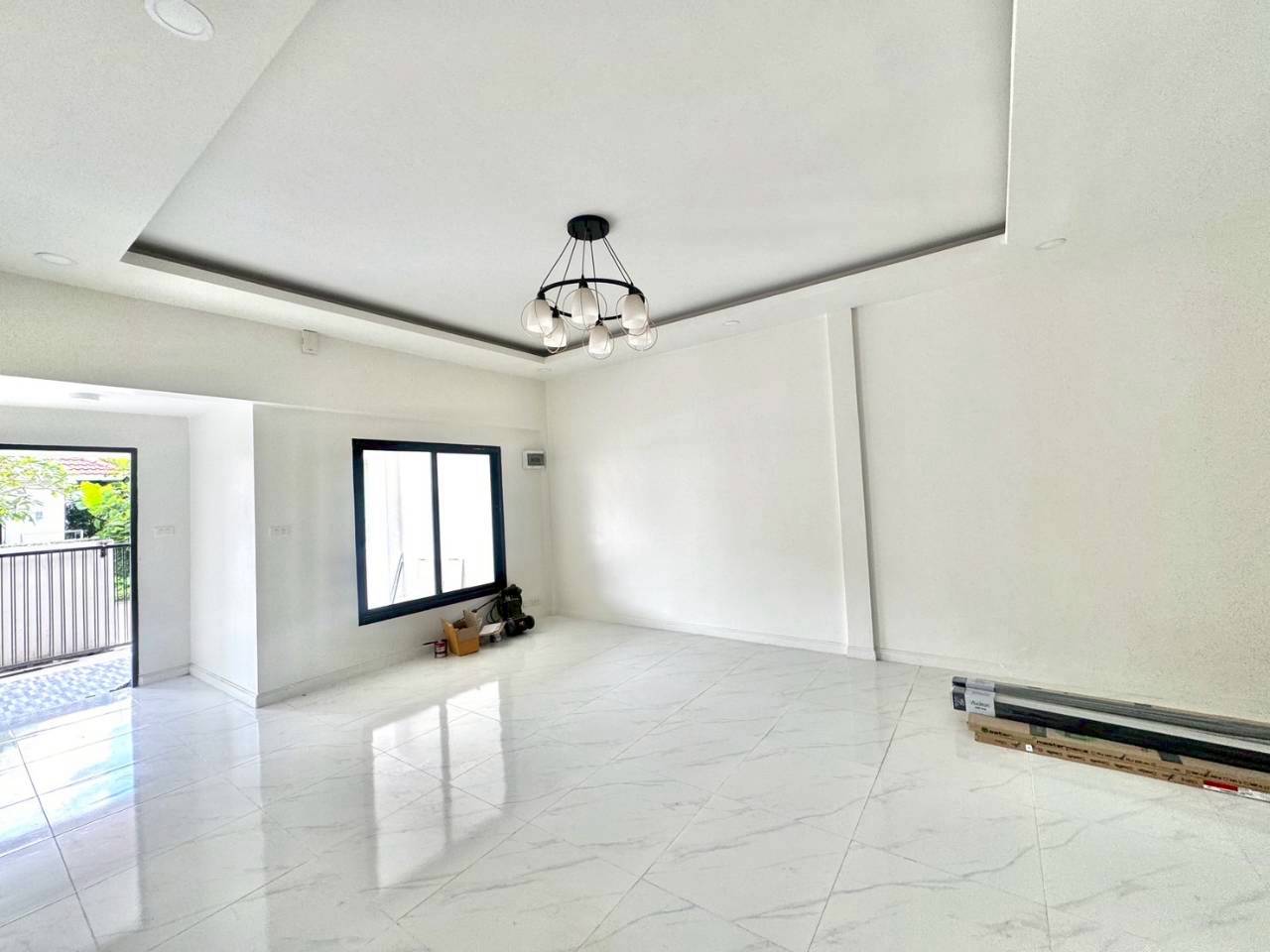 หมู่บ้านภูเก็ตธานี WR-03756 2