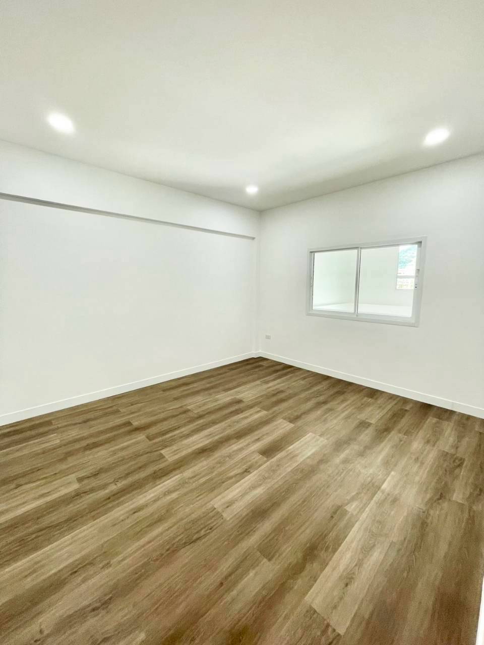 บ้านรีโนเวท 2 ชั้น โซนใจกลางภูเก็ต WR-03765 11