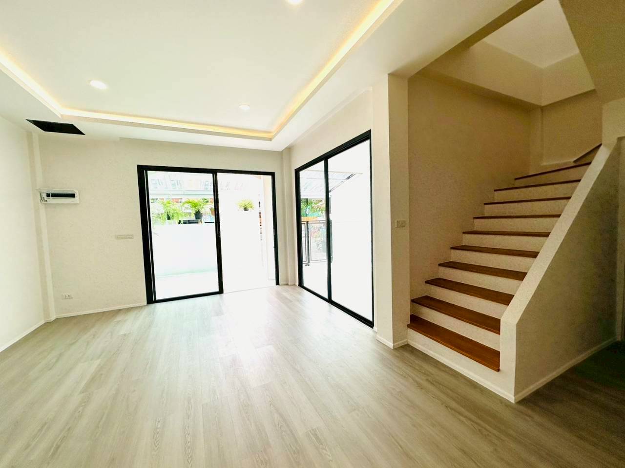 หมู่บ้านอนุภาษมโนรมย์ WR-03576 4