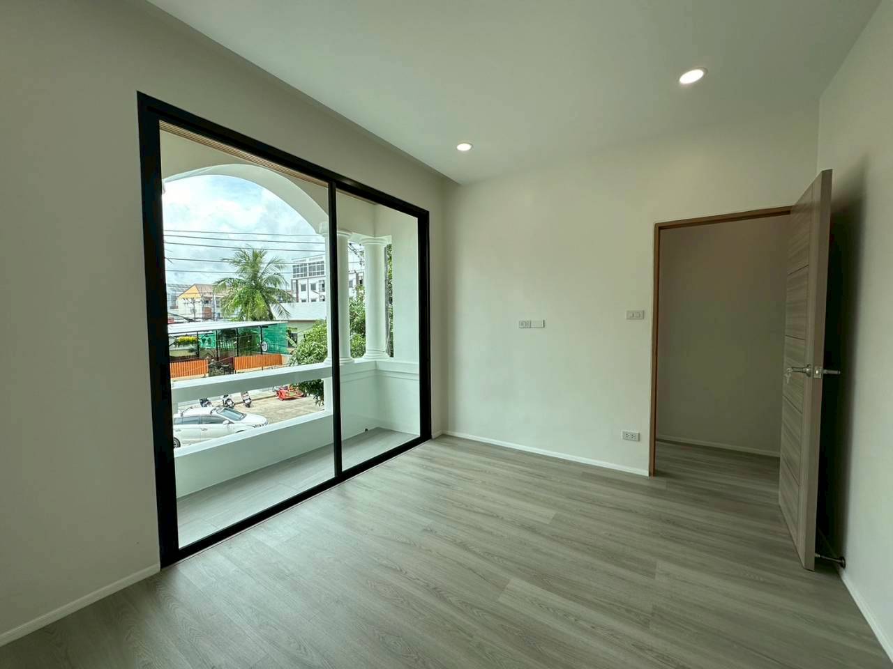 หมู่บ้านอนุภาษมโนรมย์ WR-03576 5