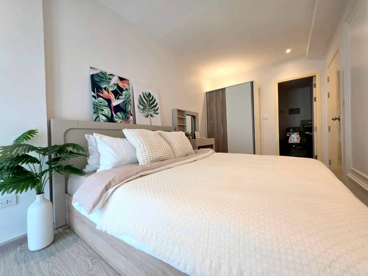 Zcape 3 Condominium WR-03770 3