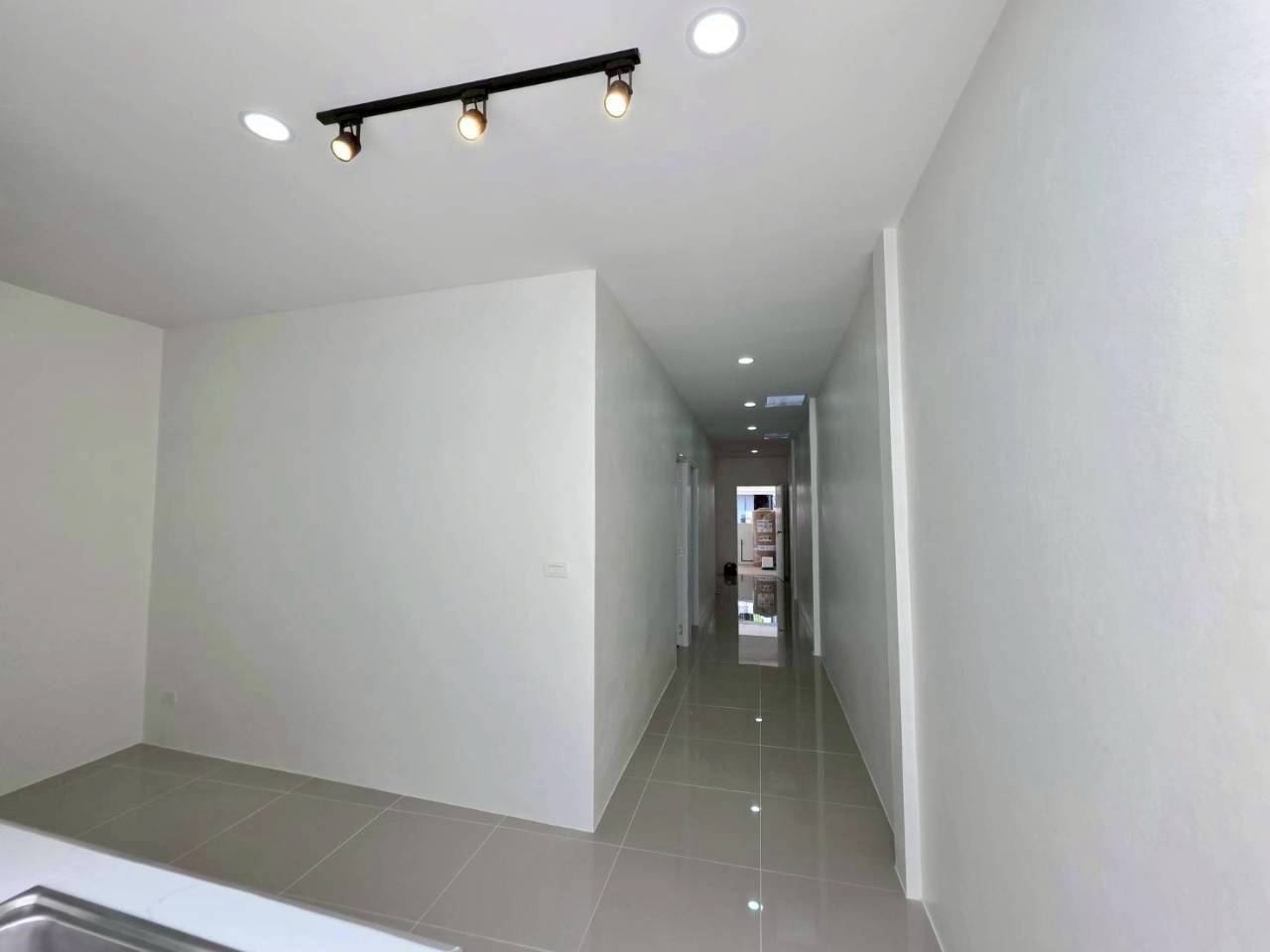 หมู่บ้านรัตนา WR-03772 3