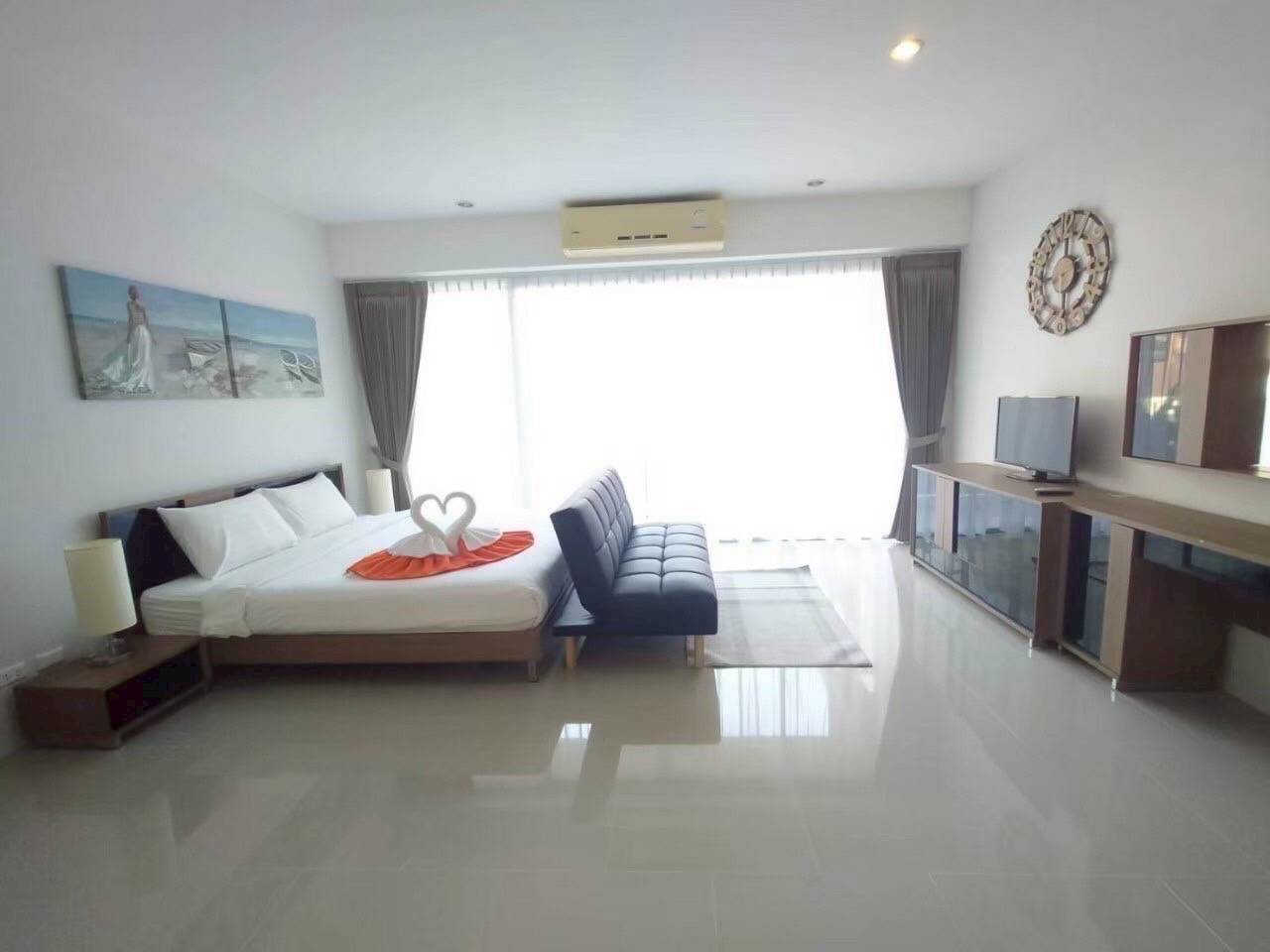 Chic Condominium WR-03774 4