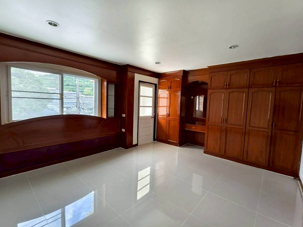 หมู่บ้านเจ้าฟ้าธานี WR-03776 8