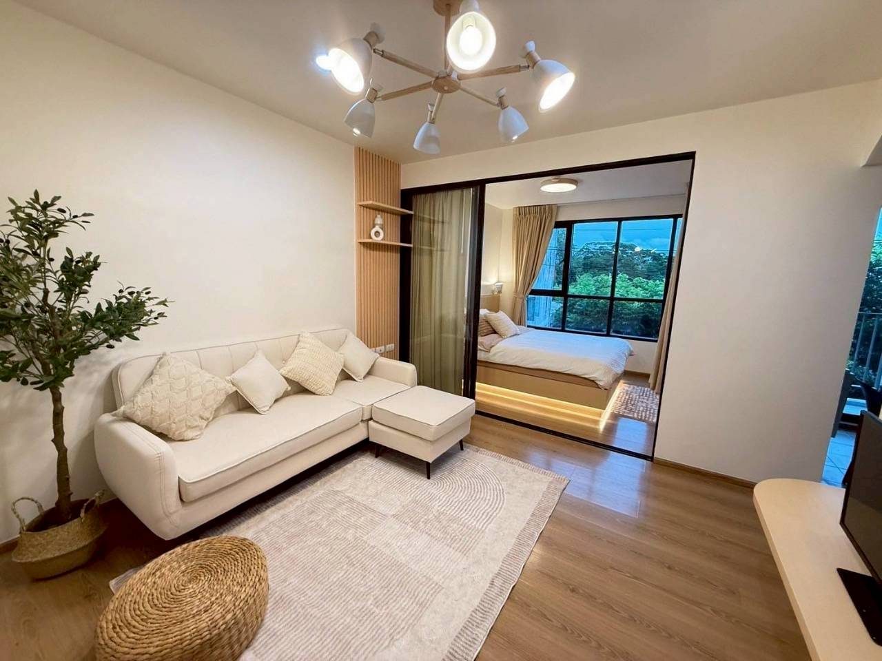 Centrio Condominium WR-03778 1