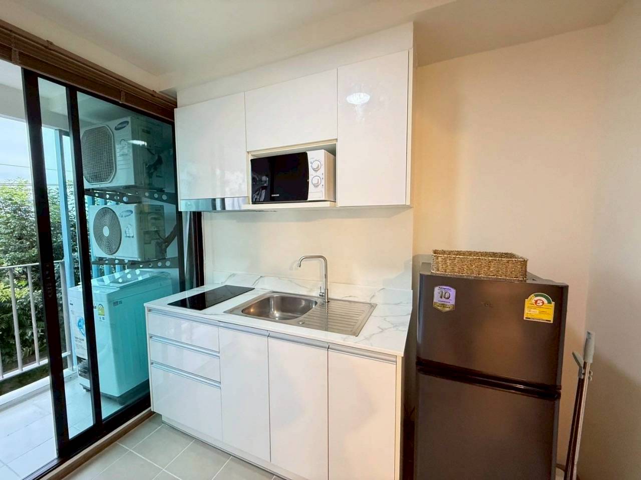 Centrio Condominium WR-03778 11