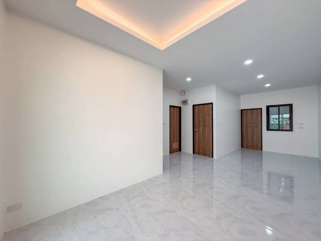 หมู่บ้านตะวันเพลส WR-03783 2