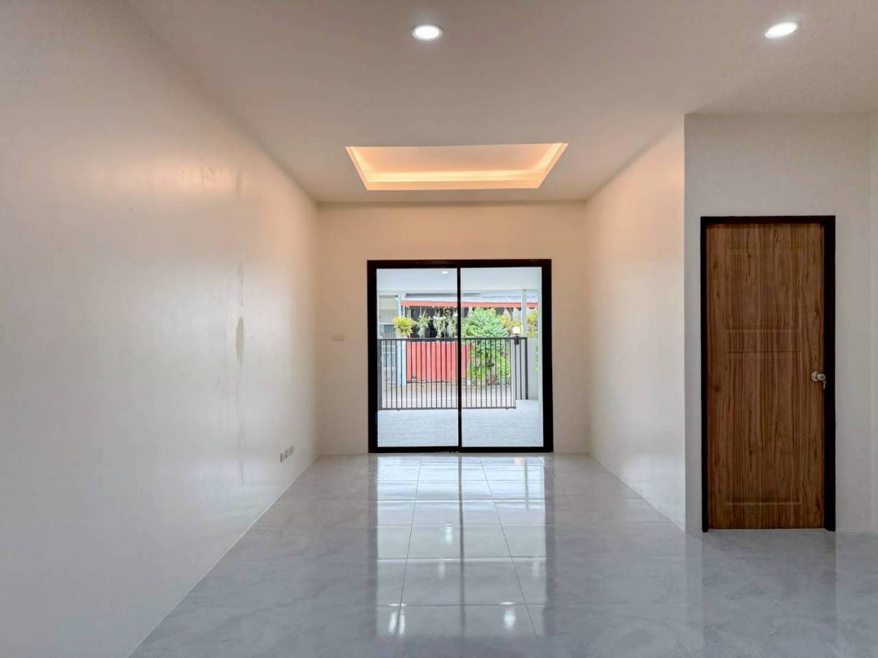 หมู่บ้านตะวันเพลส WR-03783 3