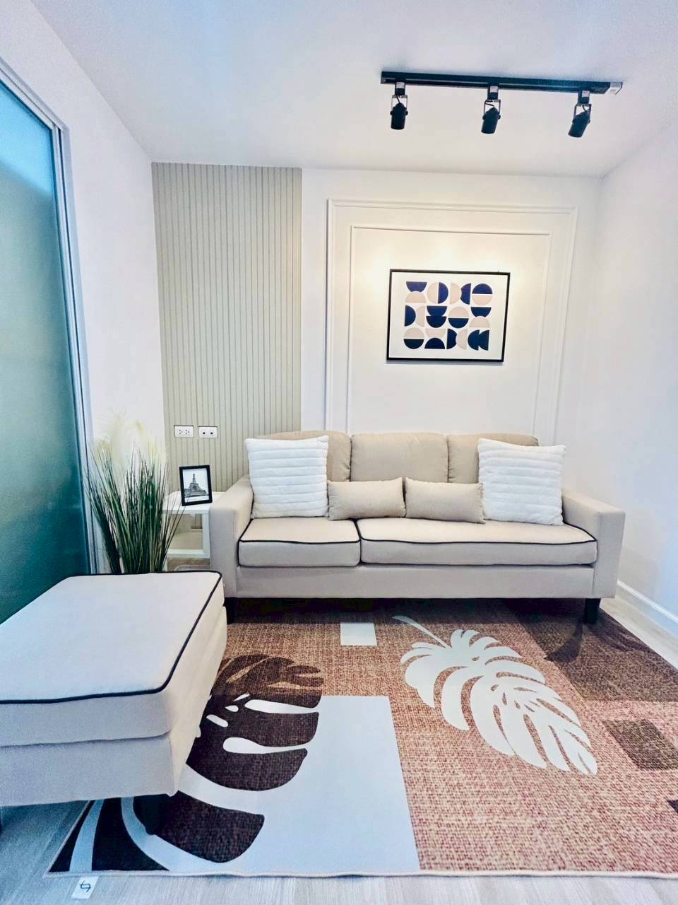 Plus 2 Condominium WR-03785 1