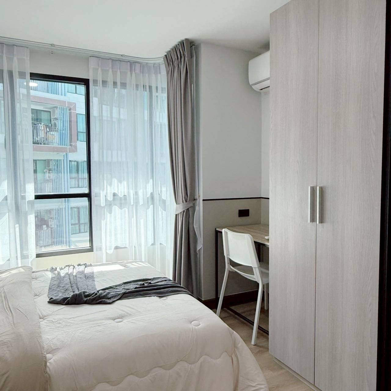 Centrio Condominium WR-03607 8