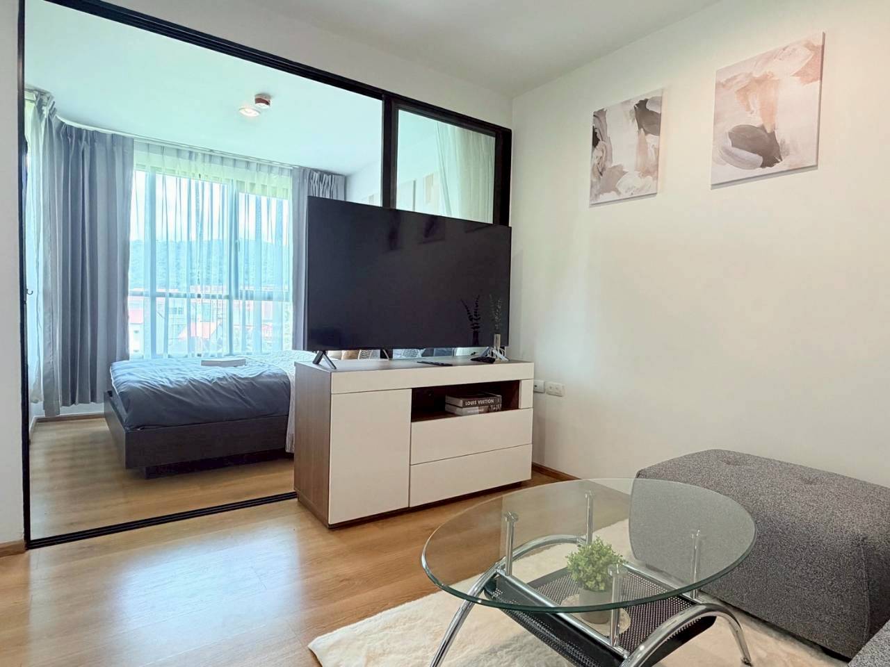 Centrio Condominium WR-03807 4