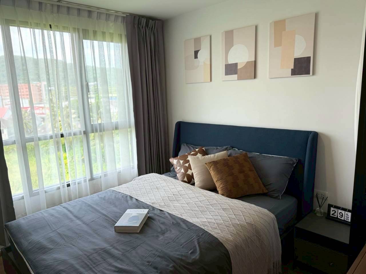 Centrio Condominium WR-03807 5