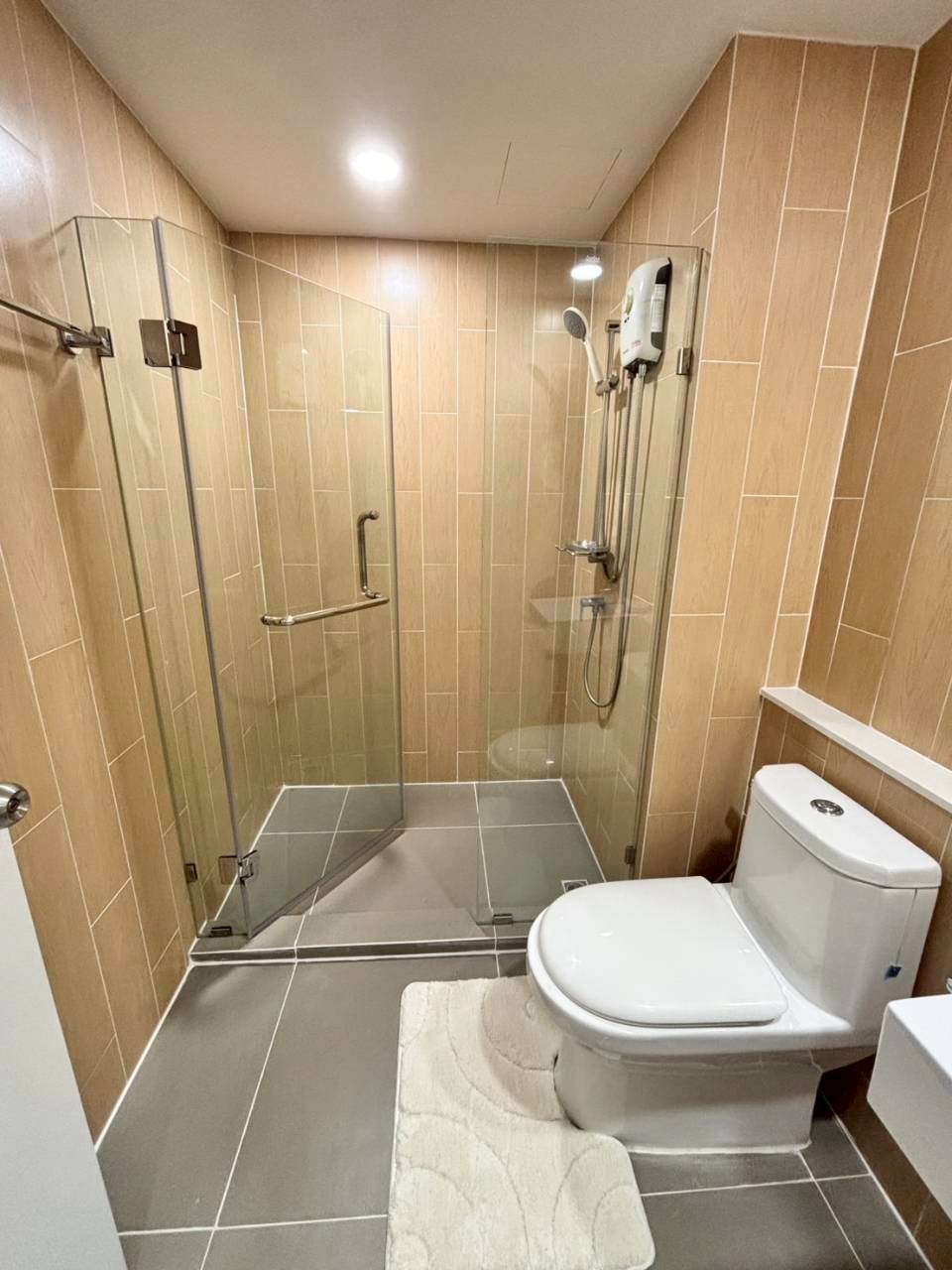 Centrio Condominium WR-03808 11