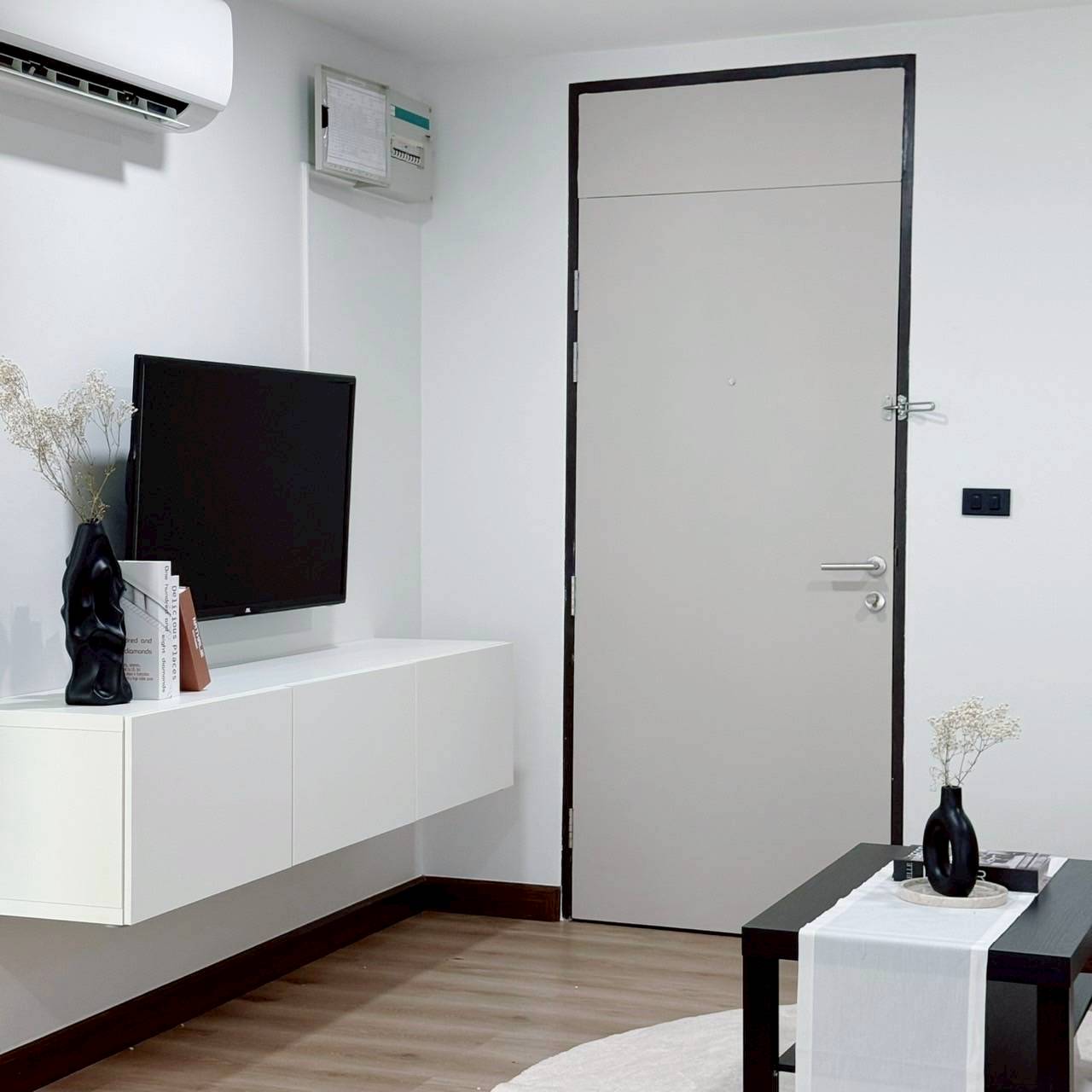 Centrio Condominium WR-03823 5