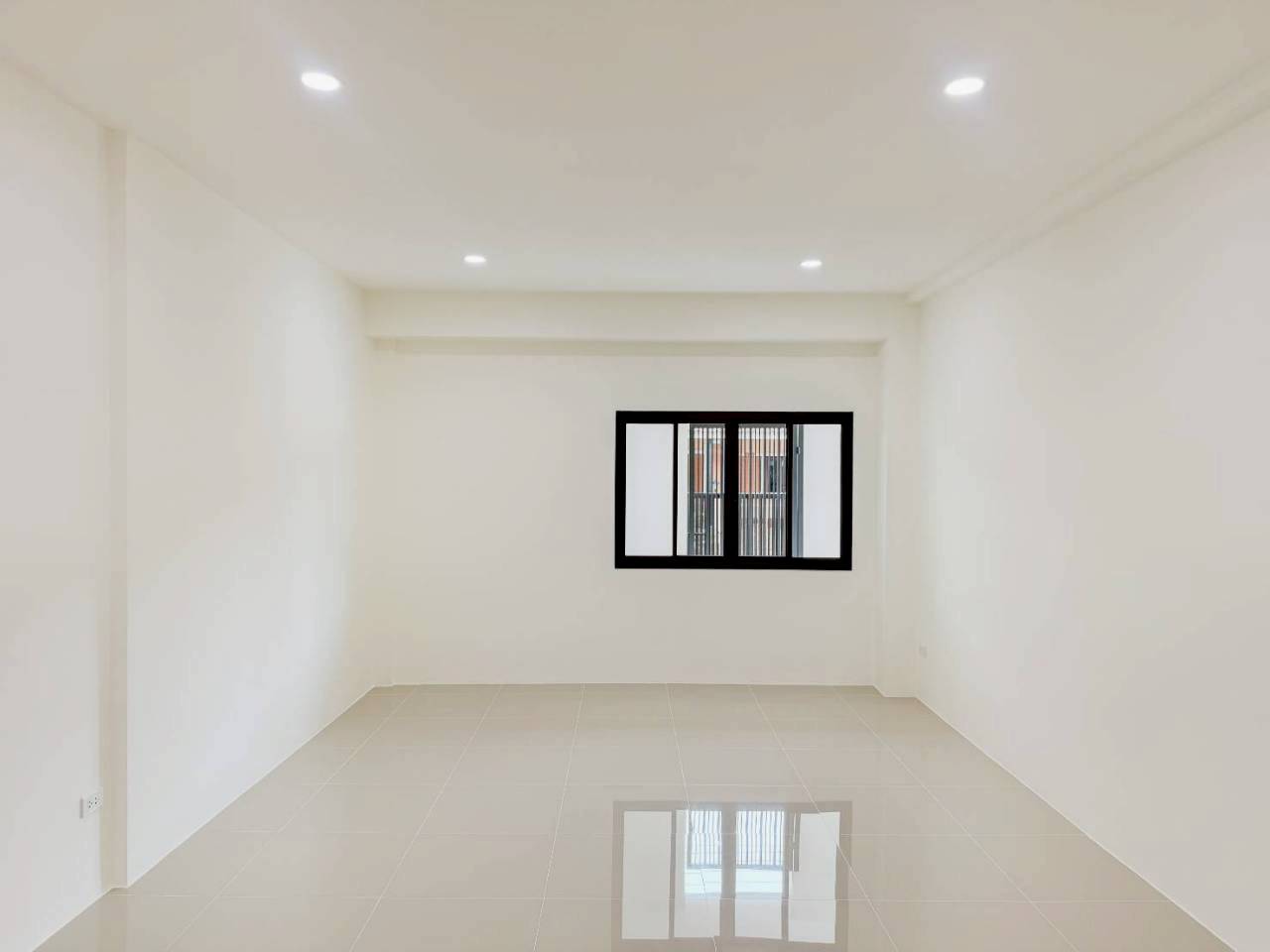 หมู่บ้านศรีสุชาติ 3 WR-03833 7