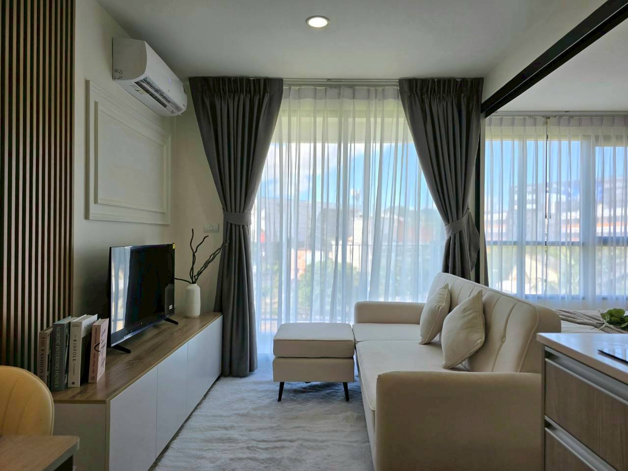 Centrio Condominium WR-03842 1