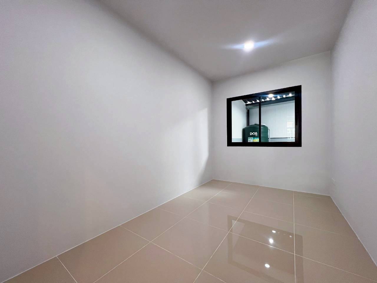 บ้านสร้างใหม่ โซนท่าเรือ WR-03845 4