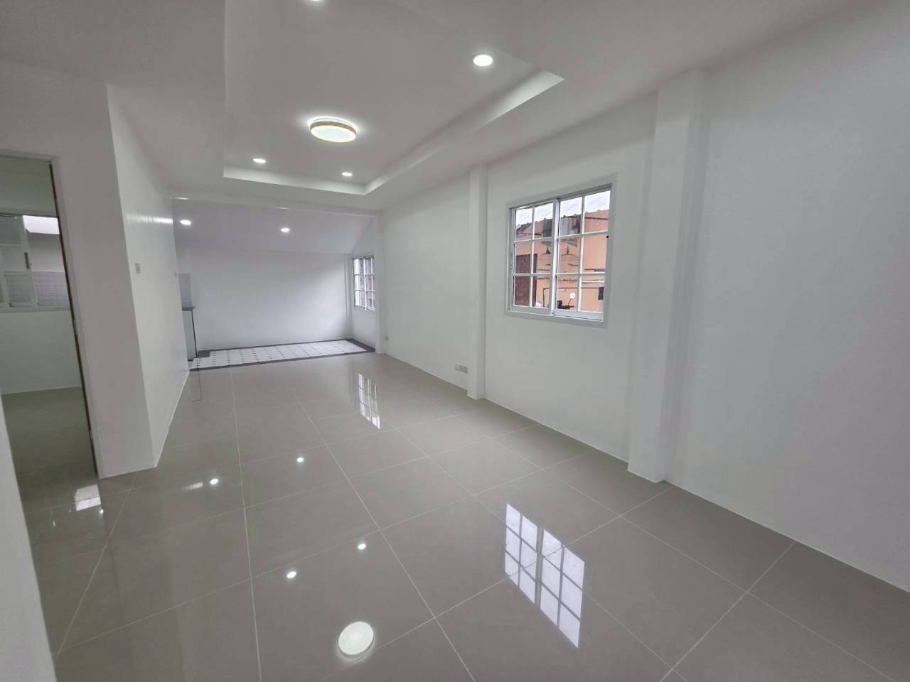 หมู่บ้านภักดี กะทู้ WR-03860 3