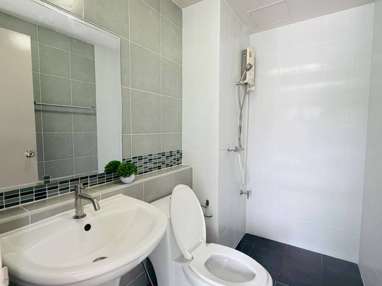Dcondo Kathu WR-03863 9