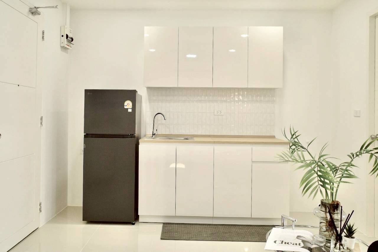The Square Condominium WR-03866 10