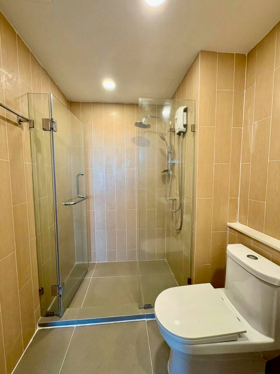 Centrio Condominium WR-03864 8