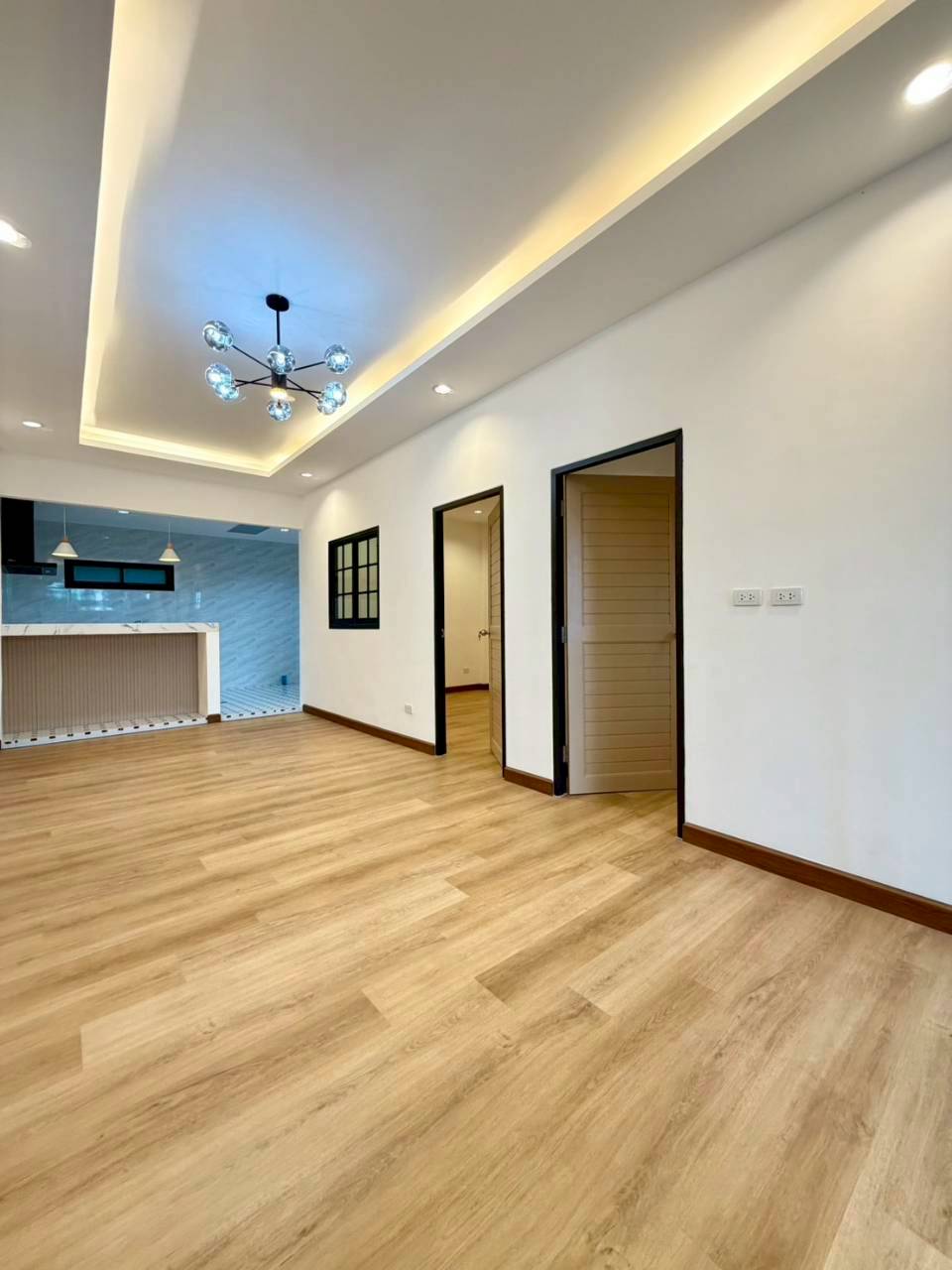 หมู่บ้านสาธินี ม่าหนิก WR-03873 3