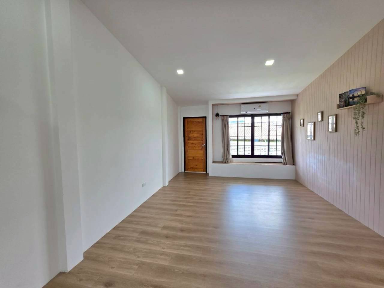 ทาวน์เฮ้าส์ชั้นครึ่ง เกาะสิเหร่ WR-03879 4