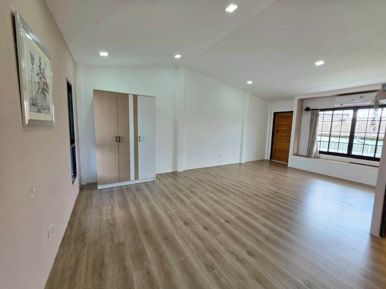 ทาวน์เฮ้าส์ชั้นครึ่ง เกาะสิเหร่ WR-03879 8