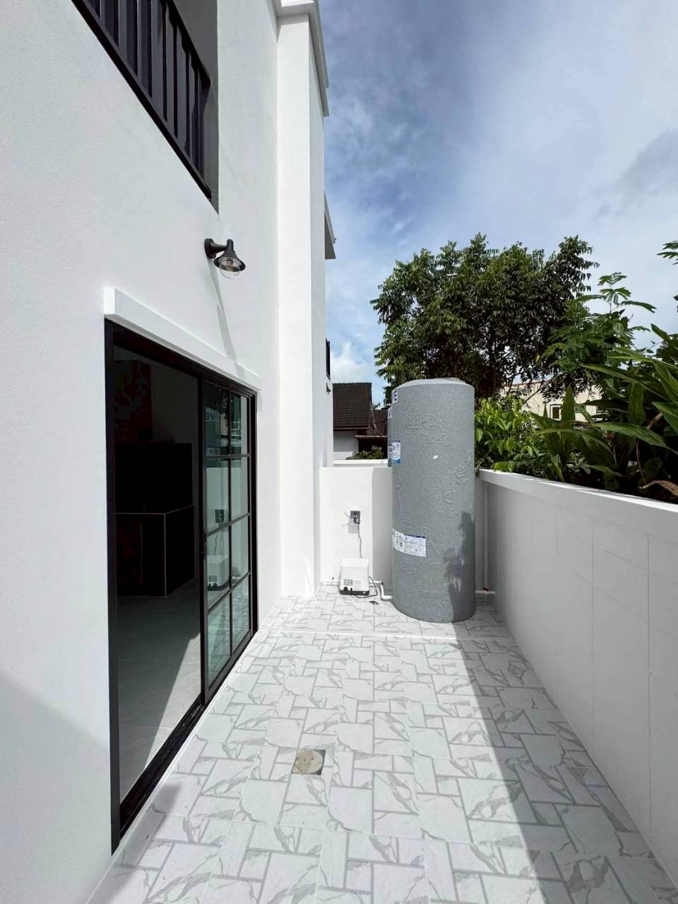 Akin Project บางชีเหล้า WR-03901 10