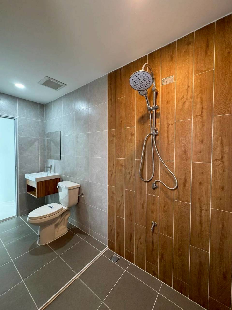 Akin Project บางชีเหล้า WR-03901 11