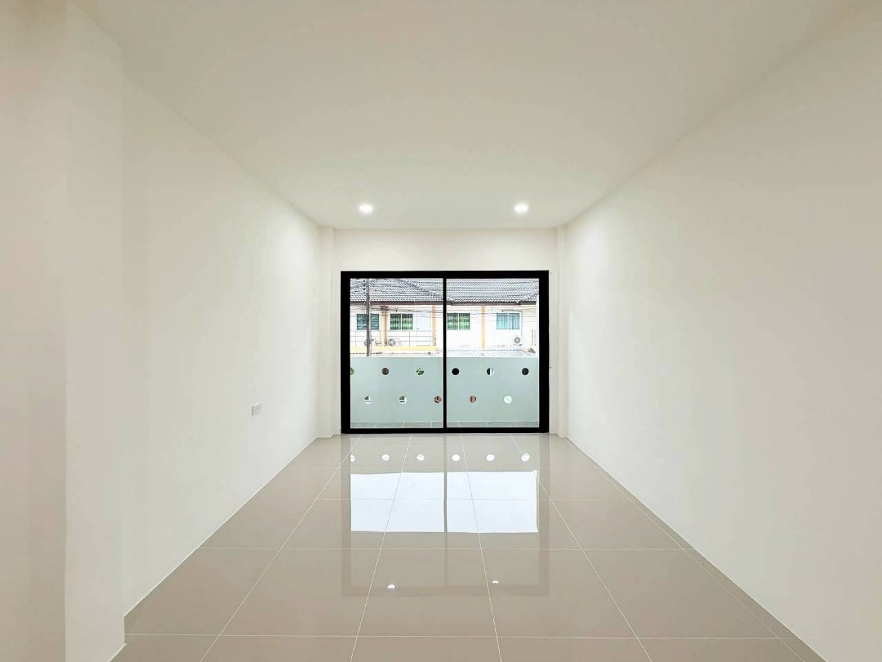 หมู่บ้านพระปิ่น ฉลอง WR-03550 6