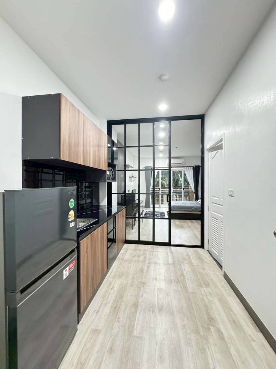 Phanason The Green Place Condominium WR-03904 9