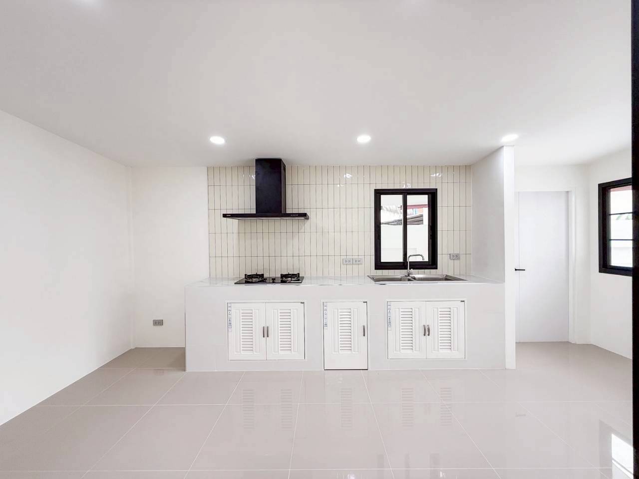 หมู่บ้านสมบูรณ์ทรัพย์ WR-03484 8