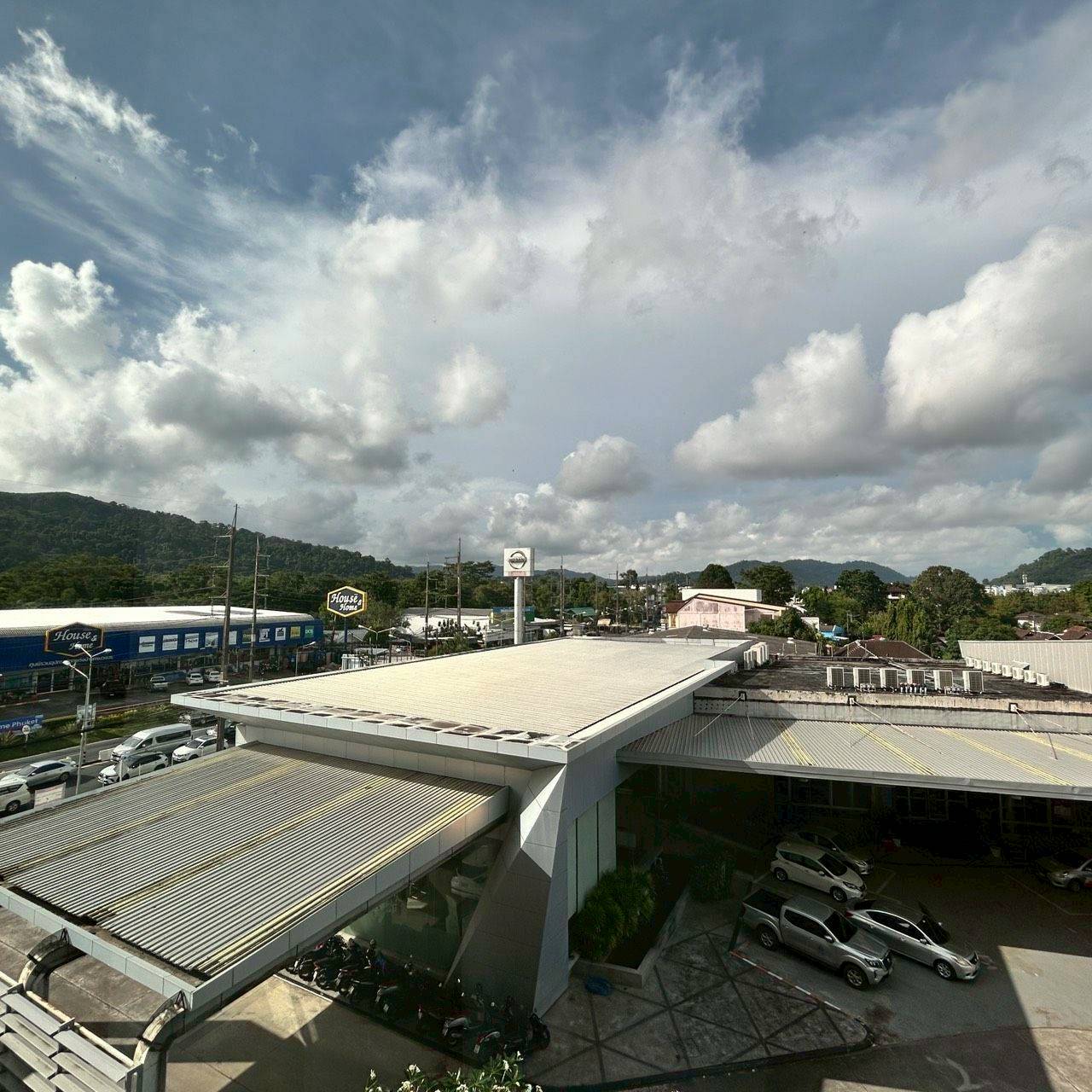 The Future Condo WR-03909 10