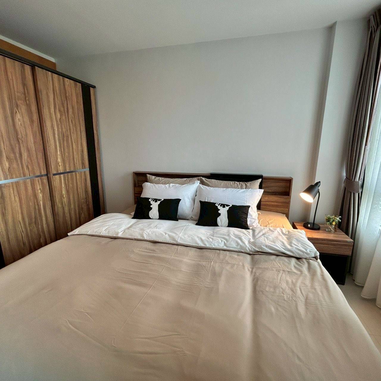 The Future Condo WR-03909 5