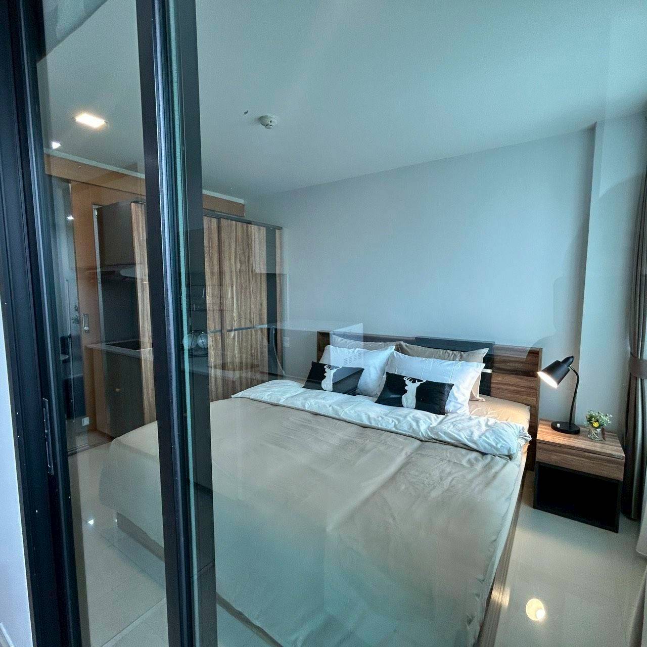 The Future Condo WR-03909 7