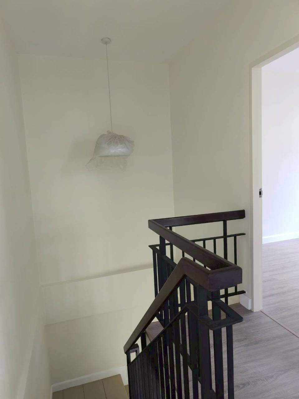 หมู่บ้านอเวนิว บ้านพอน WR-03917 11